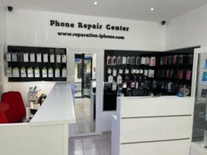 Phone repair center